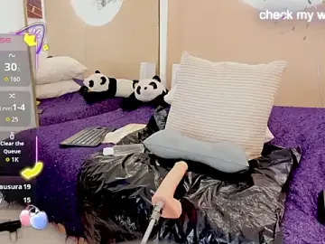 Stripchat Nude Webcam of Yaki_Tai