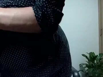 Stripchat Free Porn Cam of pattymaturex