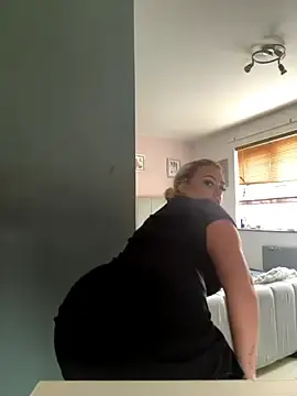 Stripchat Live Sex Cam of GoddessPrincesss