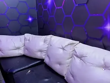 Stripchat Best live sex cam show of Blow2job-Lat