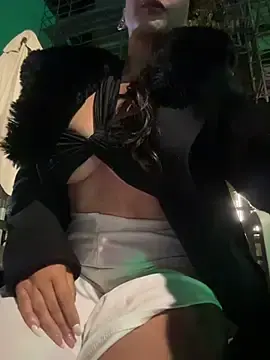 Stripchat Adult Video Chat of Ninabigtitied