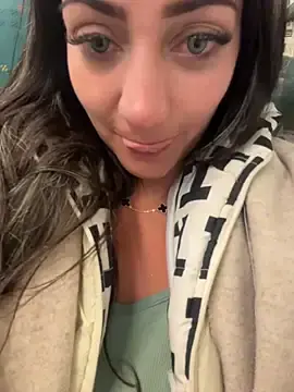 Stripchat Free Live Porn of Ninabigtitied