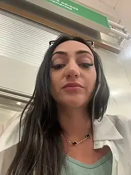 Stripchat Adult Video Chat of Ninabigtitied