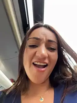 Stripchat Sex Cam of Ninabigtitied