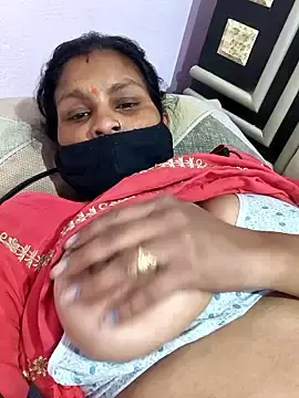 Stripchat Best live sex cam show of Love-pari77