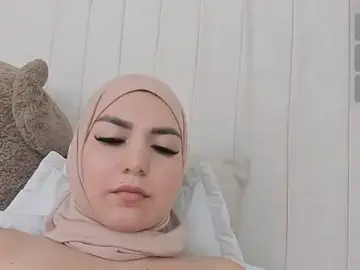 Stripchat Live Porn of dalilasaadi_