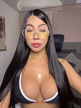 Stripchat Watch Live Sex Cams of Miss_blue69