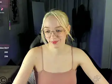 Stripchat Sex Chat of R0cket_bunny