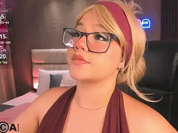 Stripchat Adult Video Chat of Dulcerose_01