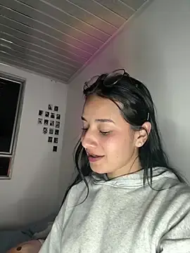 Stripchat Free Porn Cam of _vaness