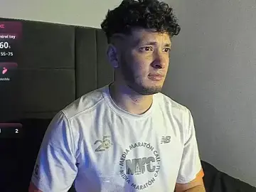 Stripchat Free Porn Cam of alejandro__2