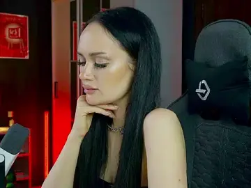 Stripchat Best live sex cam show of QueenAliss