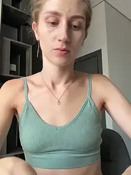Stripchat Best live sex cam show of Feral_berry_8133