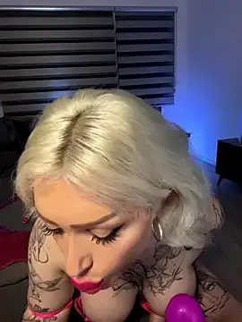 Stripchat Live Sex Cam of JennaLinn