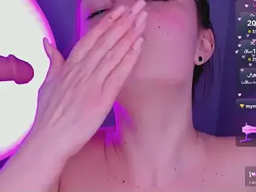 Stripchat Watch Live Sex Cams of bitchpeace_