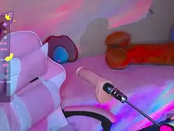 Stripchat Live Sex Cam of kim_saenz20