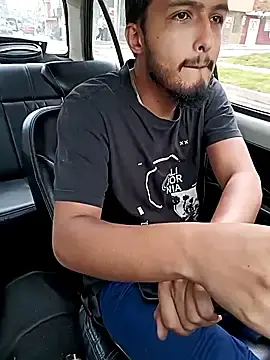 Stripchat Free Porn Cam of mosmar_20