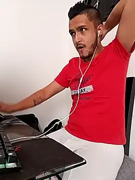 Stripchat Live Sex Cam of mosmar_20