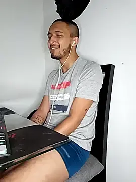 Stripchat Live Porn of mosmar_20