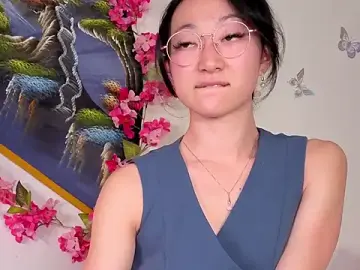 Stripchat Live Sex Cam of MySweetSofie