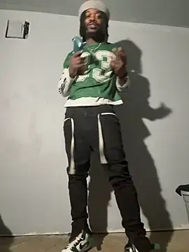 Stripchat Free Porn Cam of MIGHTYDEMONXXX