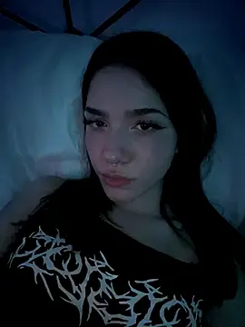 Stripchat Free Live Porn of ShannonShanny