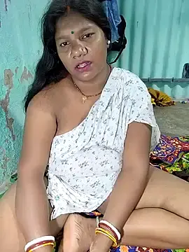 Stripchat Free Porn Cam of pujavinod