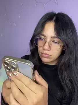 Stripchat Adult Video Chat of Marianahb-e