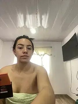 Stripchat Nude Webcam of Marianahb-e