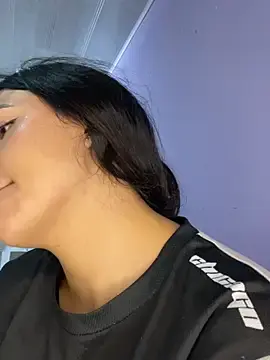 Stripchat Free Live Porn of Marianahb-e