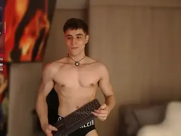 Stripchat Adult Webcam of thomklein