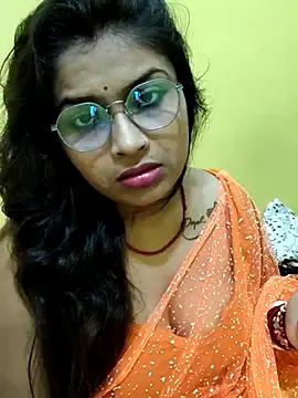 Stripchat Best Webcam of Naughty-Chaaya