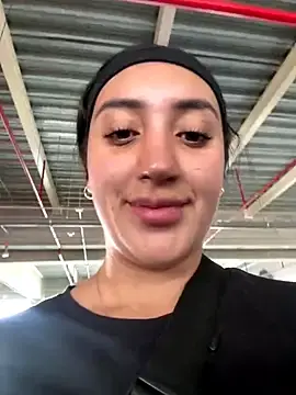 Stripchat Free Porn Cam of Hannahoff