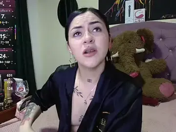 Stripchat Live Sex of Emmie_Hot