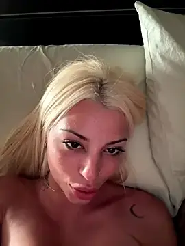 Stripchat Adult Webcam of NoeliaGarcia17
