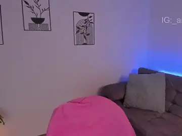 Stripchat Sex Cam of annie_barozzi