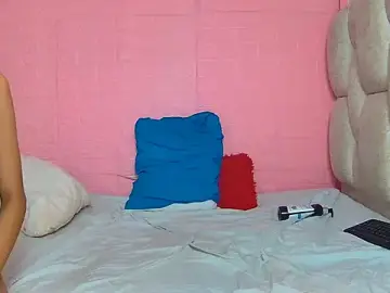 Stripchat Live Sex of strawberrymia68