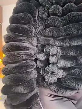 Stripchat Live Sex Cam of andre_queen09