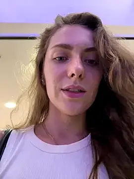 Stripchat Best live sex cam show of MariiD