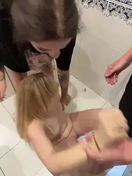 Stripchat Live Porn of RollingGirls