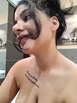 Stripchat Live Sex of Samira30