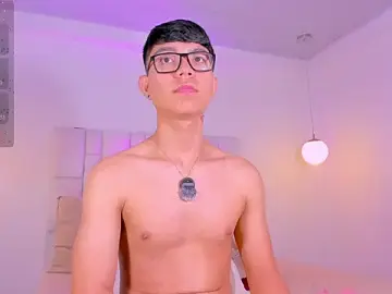 Stripchat Best live sex cam show of CodyTwink