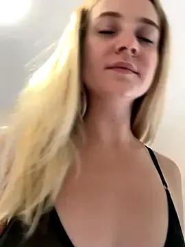 Stripchat Live Sex Cam of -BalanCe-