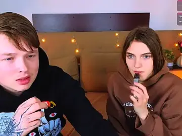 Stripchat Sex Cam of _Olli__Stiw_