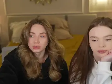 Stripchat Best Webcam of Zlata_Sky