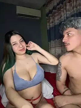 Stripchat Adult Webcam of MakioAndUzuii