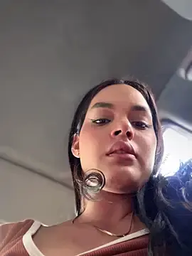 Stripchat Live Sex Cam of Naughty_Friends_