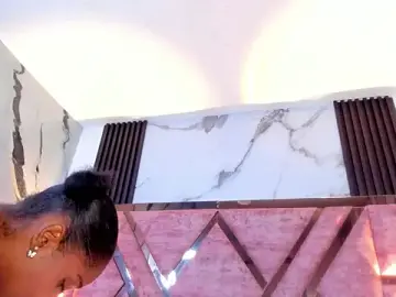 Stripchat Sex Chat of kandy_bronw