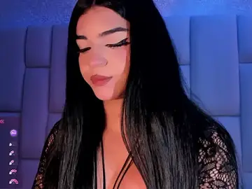 Stripchat Free Porn Cam of Summer_walkerr