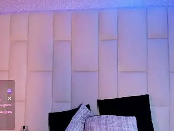 Stripchat Best Webcam of Summer_walkerr